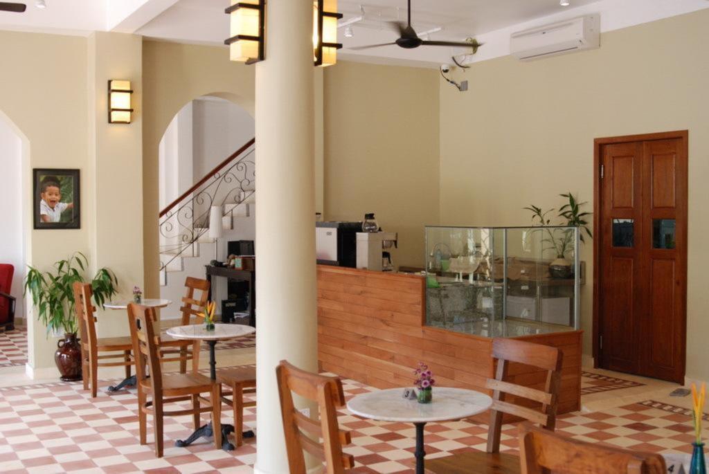 The Columns Hotel Kampot Kültér fotó