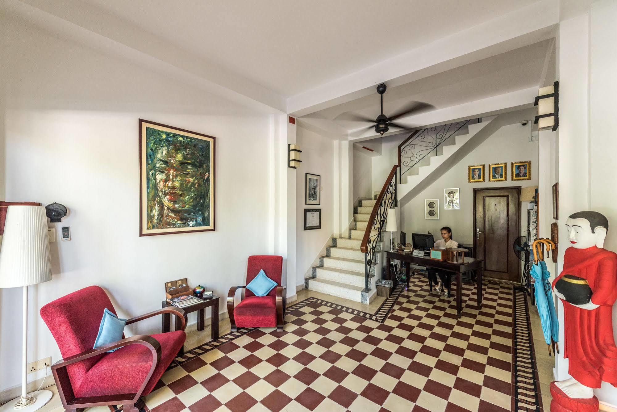 The Columns Hotel Kampot Kültér fotó