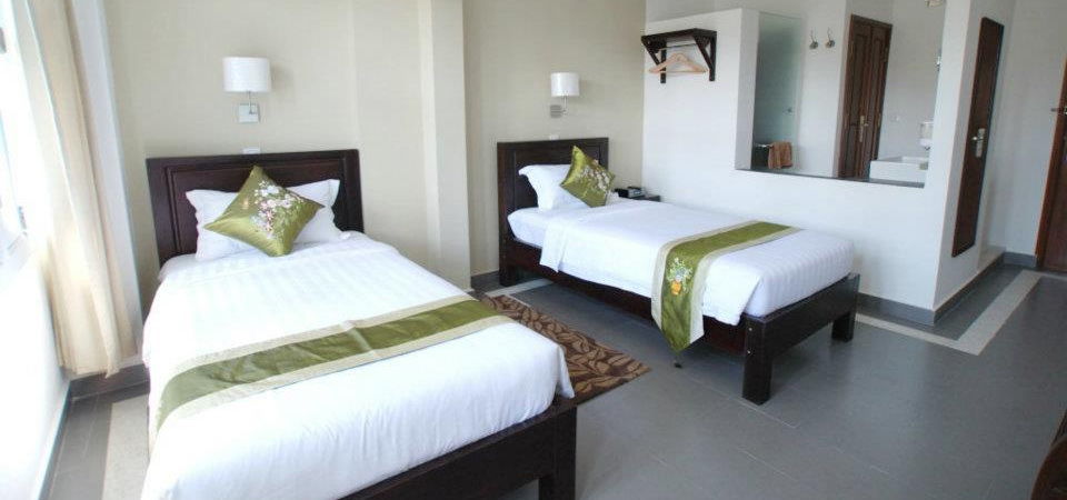 The Columns Hotel Kampot Kültér fotó