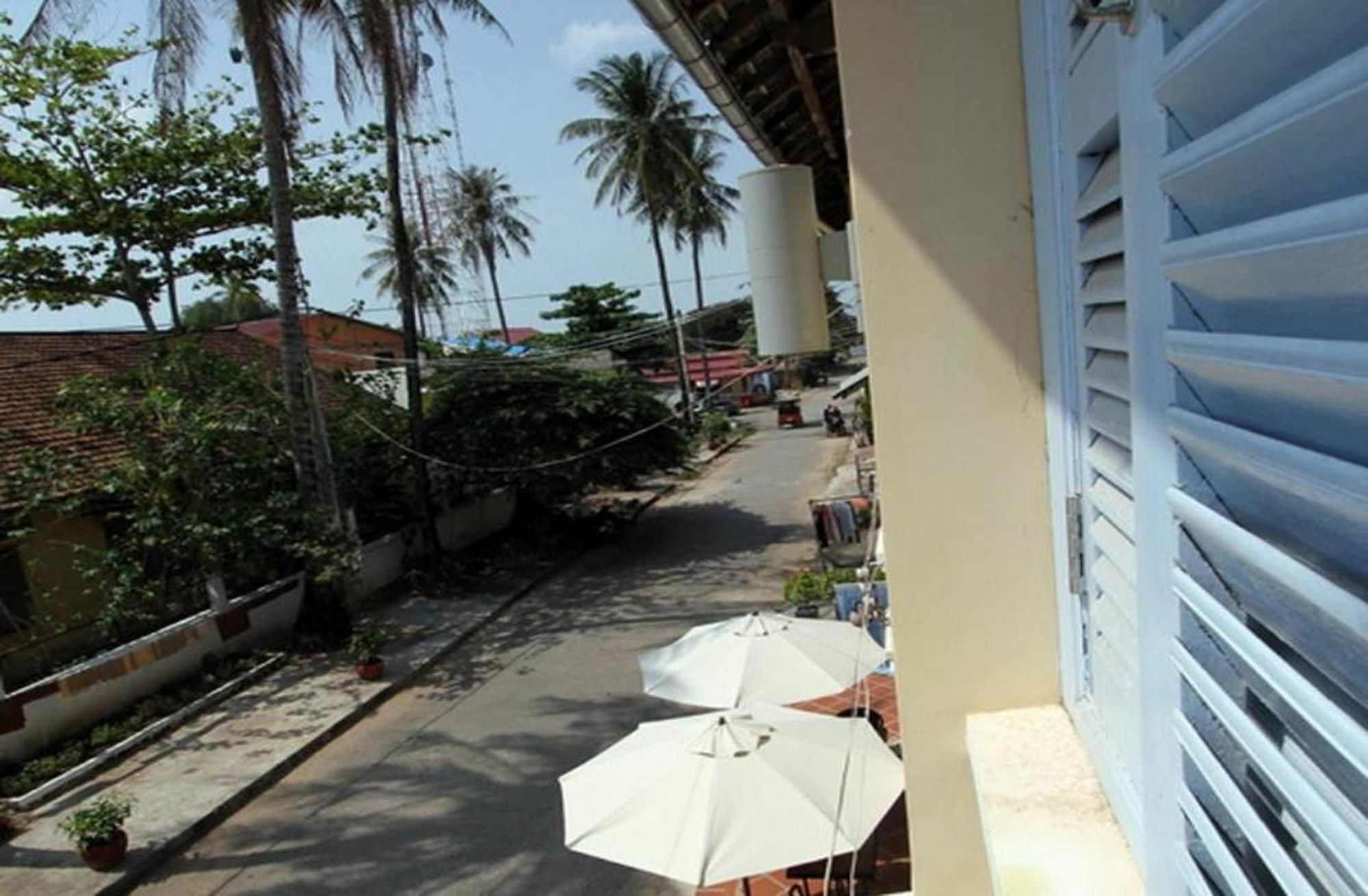 The Columns Hotel Kampot Kültér fotó